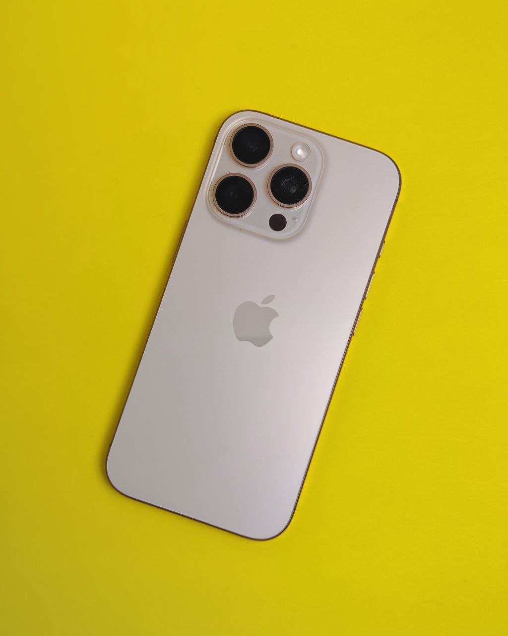 iPhone 16 Pro 256GB Desert Titanium – Used Like New