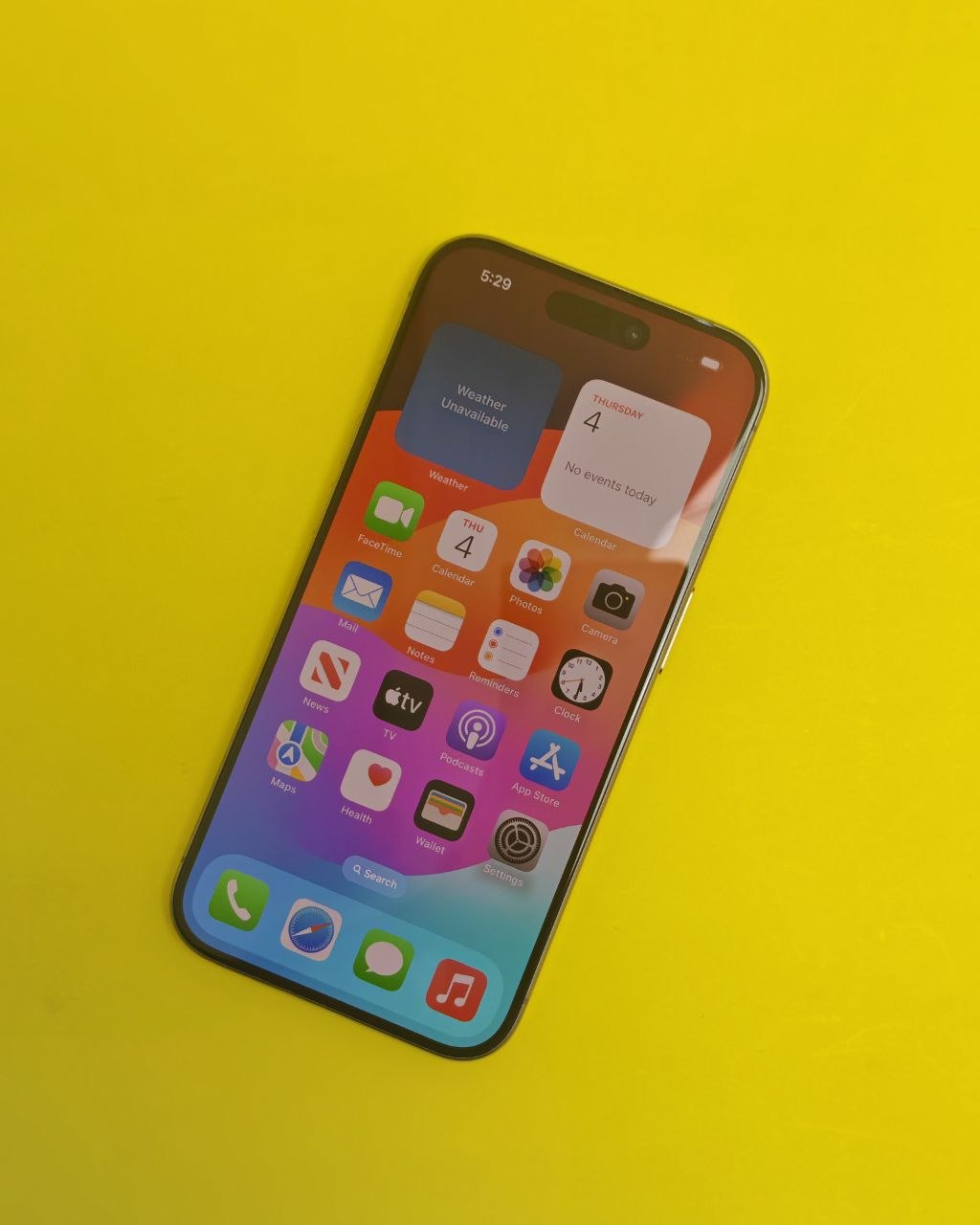 iPhone 15 Pro 256GB Natural Titanium – Battery 85% Used Like New